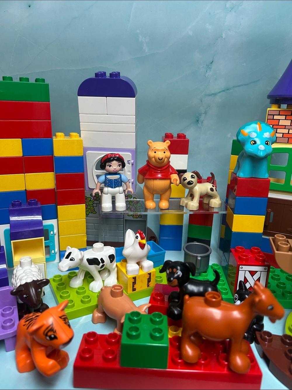 Duplo by Lego Bundle of 118 pcs Figure Disney Princess, Snow White and other